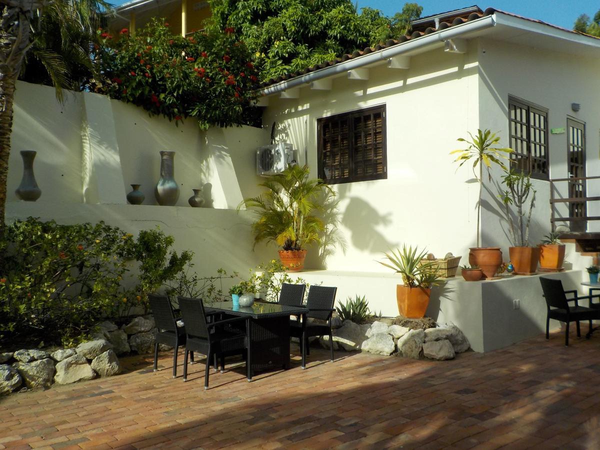 Hemels Curacao Bed & Breakfast Willemstad Luaran gambar